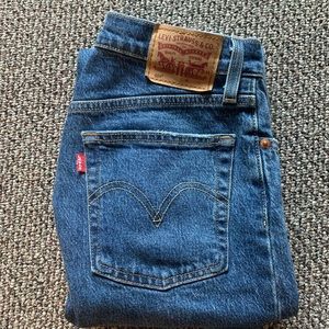 Levi’s 501 size 27